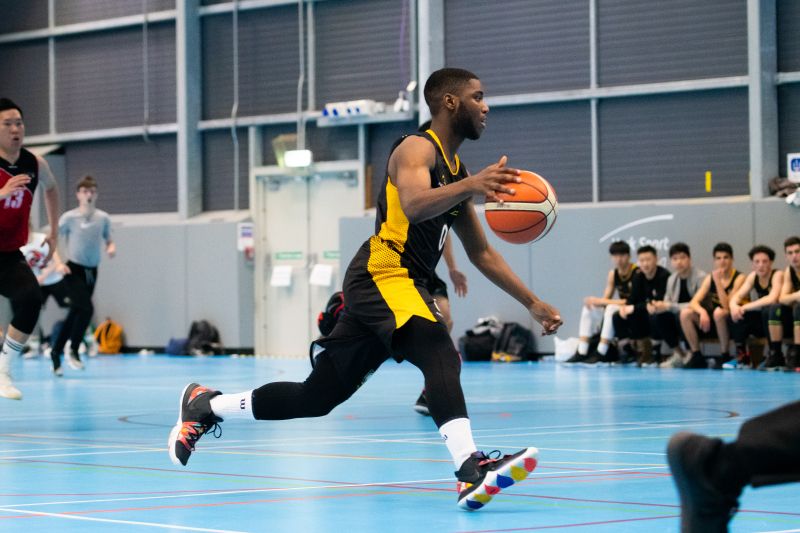 約克：滕哈赫選擇錯了 若拉姆斯代爾來奧納納怎辦.